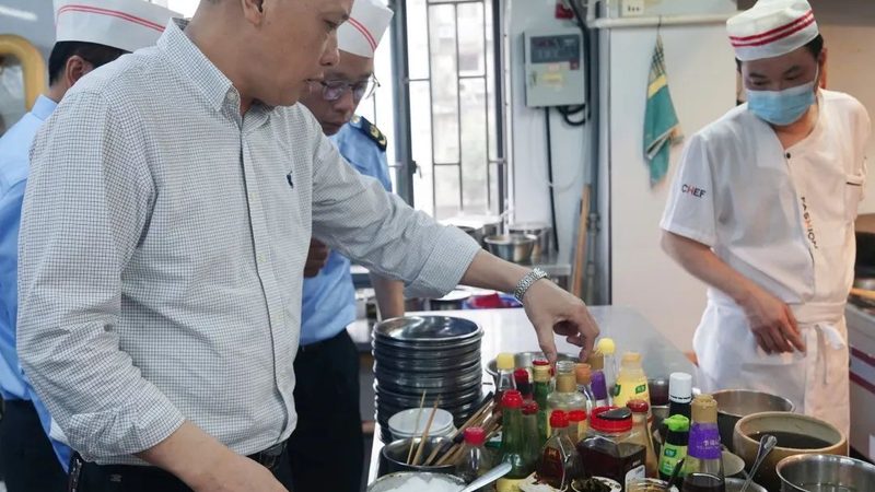 选择烤箱时，以下关键指标不容忽视：